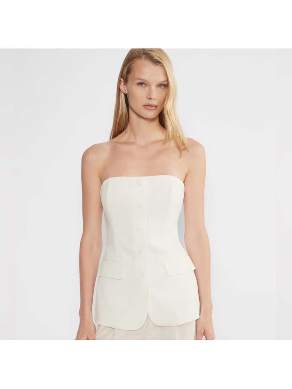 Aritzia Babaton Insider Crepe Button Up Tube Top Light Birch Ivory Cream
Size 6